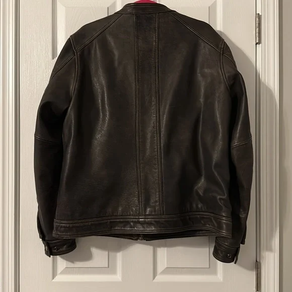 Men’s Leather Jacket - Picture 7 of 7